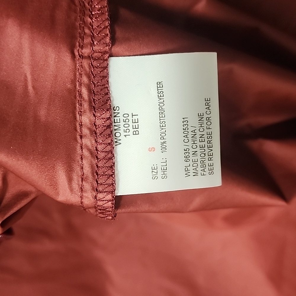 WOOLRICH Hybrid Windbreaker Utility Jacket S Beet Red Hood Packable Travel - Picture 10 of 14